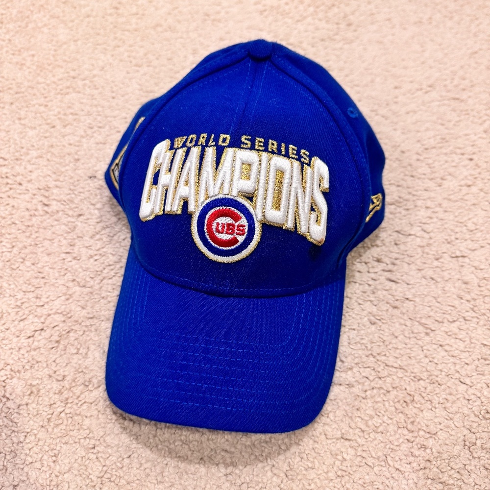 Men's Chicago Cubs 2016 World Series Champions Cap